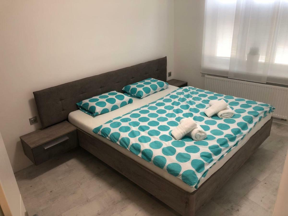 Luxusni Apartman Primo V Centru U Hotelu Thermal การ์โลวีวารี ภายนอก รูปภาพ