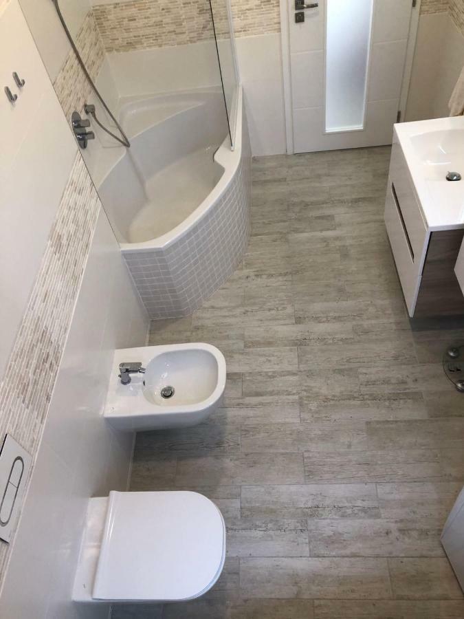 Luxusni Apartman Primo V Centru U Hotelu Thermal การ์โลวีวารี ภายนอก รูปภาพ